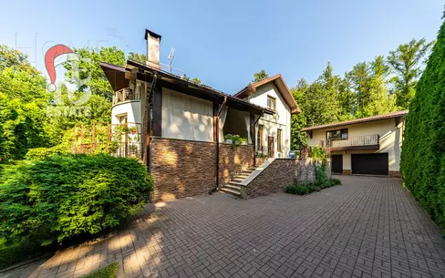 2-этажный коттедж 600 м² с отделкой