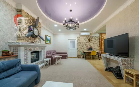 2-этажный таунхаус 428 м² с отделкой