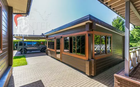 2-этажный коттедж 300 м² с отделкой