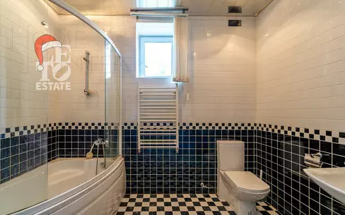 2-этажный коттедж 614 м² с отделкой