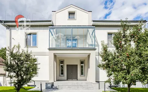 2-этажный коттедж 1 438 м² с отделкой