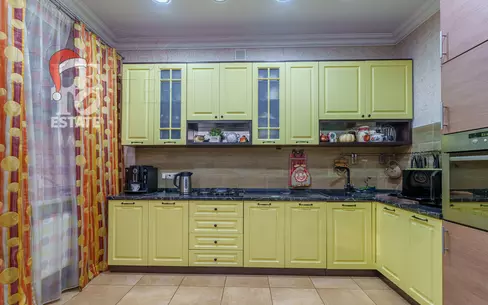 2-этажный таунхаус 428 м² с отделкой