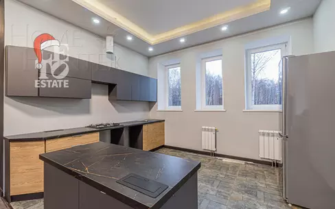 2-этажный коттедж 250 м² с отделкой