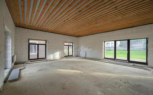 3-этажный коттедж 422 м² без отделки