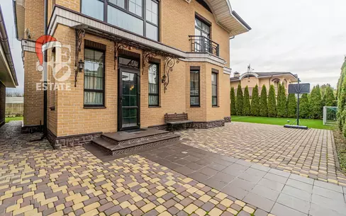 2-этажный коттедж 526 м² с отделкой