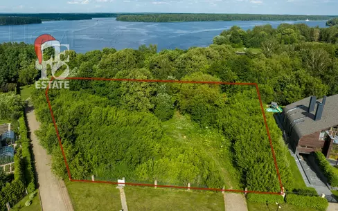 Участок 54.02 сот. в охраняемом поселке