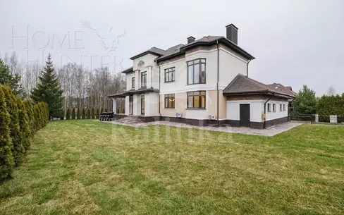 2-этажный коттедж 588 м² с отделкой