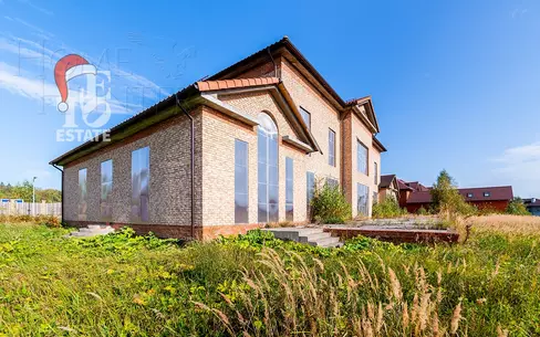 2-этажный коттедж 1 050 м² без отделки