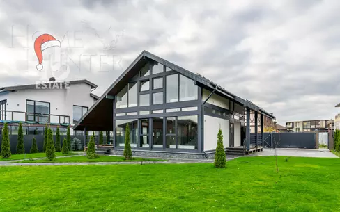 2-этажный коттедж 170 м² с отделкой