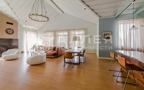 3-этажный коттедж 480 м² с отделкой