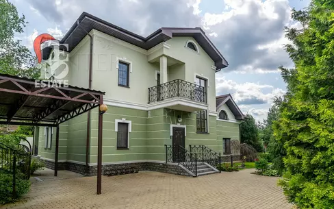 2-этажный коттедж 286.6 м² с отделкой