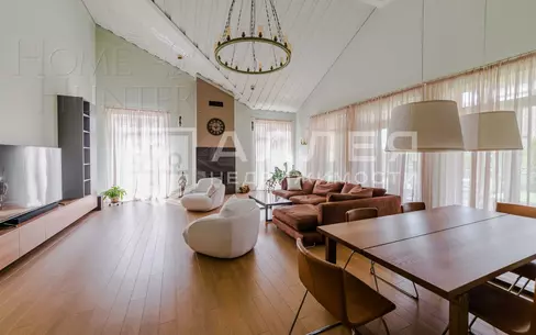 3-этажный коттедж 480 м² с отделкой