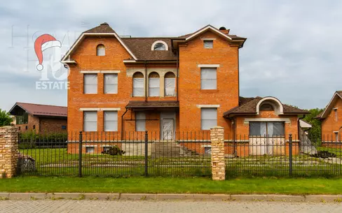 2-этажный коттедж 785 м² без отделки