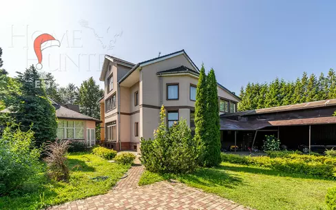 2-этажный коттедж 600 м² с отделкой