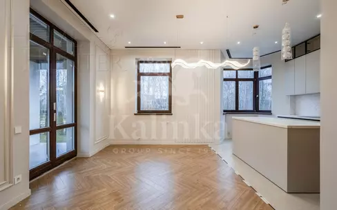 2-этажный коттедж 588 м² с отделкой