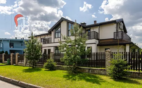 2-этажный коттедж 417 м² с отделкой