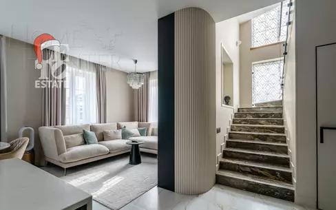 3-этажный коттедж 210 м² с отделкой