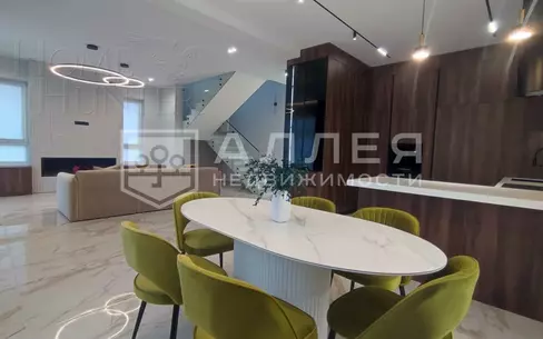 2-этажный коттедж 193 м² с отделкой