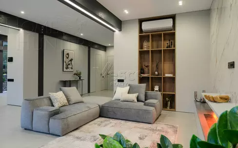 2-этажный коттедж 310 м² с отделкой