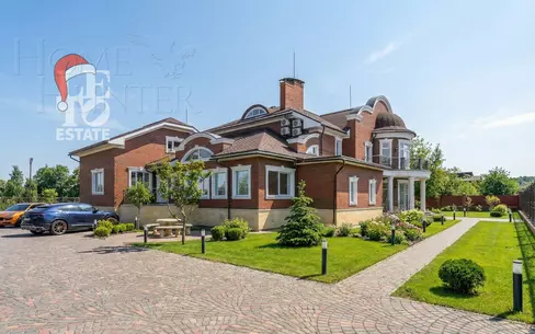 2-этажный коттедж 1 110 м² с отделкой