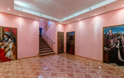 2-этажный коттедж 784 м² с отделкой