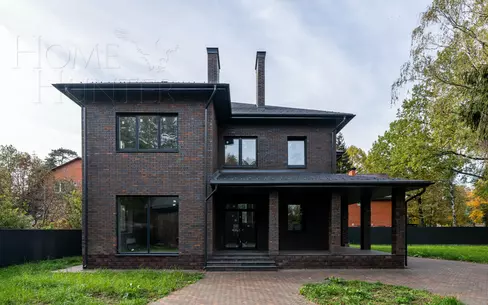 2-этажный коттедж 543.4 м² без отделки