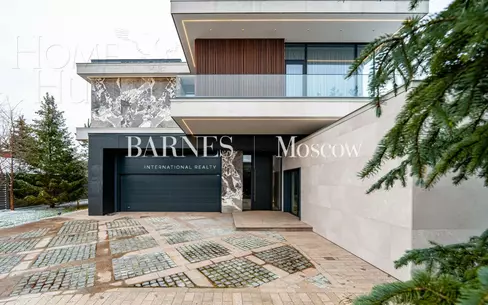 2-этажный коттедж 663 м² с отделкой