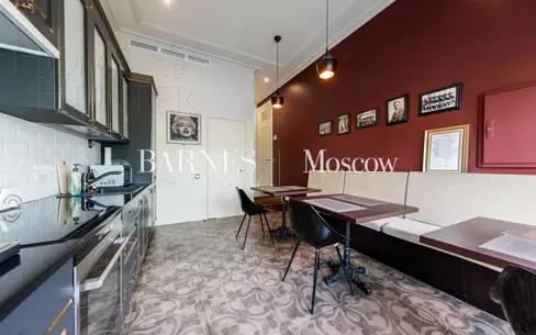 3-этажный таунхаус 395 м² с отделкой