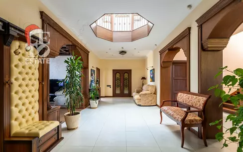 2-этажный коттедж 461.4 м² с отделкой