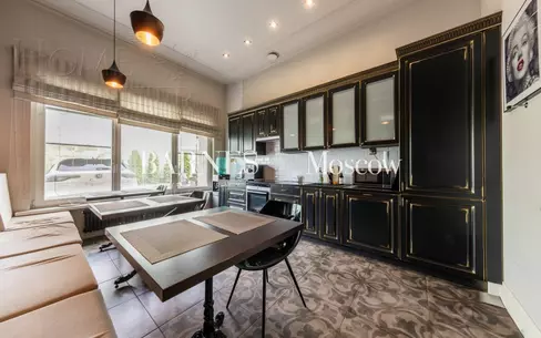 3-этажный таунхаус 395 м² с отделкой