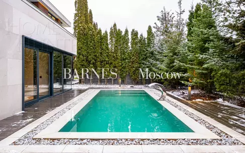 2-этажный коттедж 663 м² с отделкой