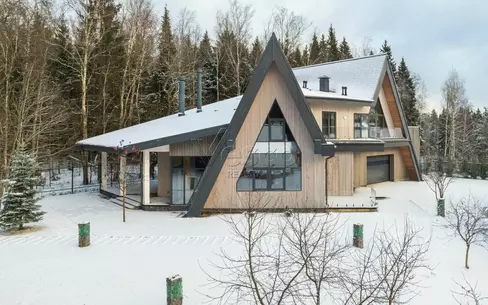 2-этажный коттедж 499 м² с отделкой