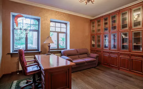 3-этажный коттедж 788 м² с отделкой