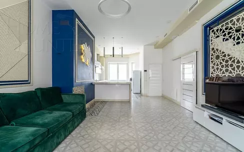 2-этажный таунхаус 400 м² с отделкой