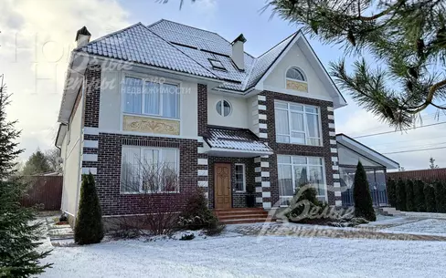 2-этажный коттедж 350 м² с отделкой