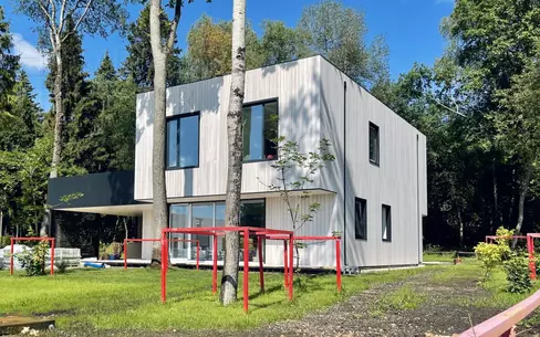 2-этажный коттедж 235 м² с отделкой