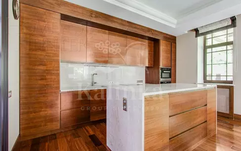 2-этажный коттедж 620 м² с отделкой