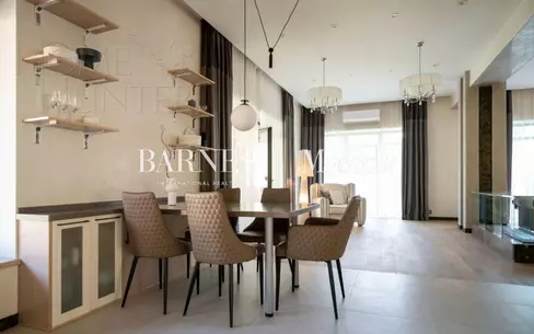 2-этажный коттедж 593 м² с отделкой