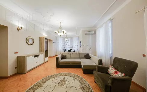 2-этажный коттедж 350 м² с отделкой