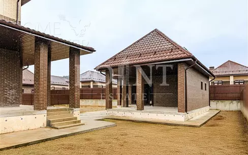 2-этажный коттедж 241 м² без отделки