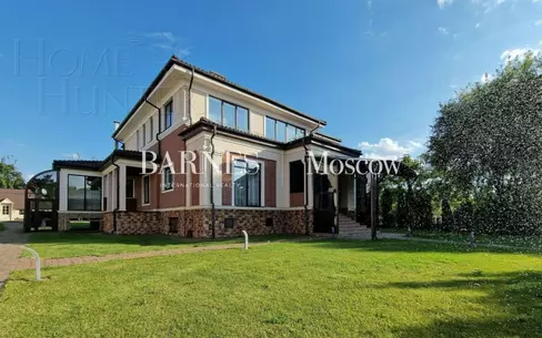 2-этажный коттедж 593 м² с отделкой