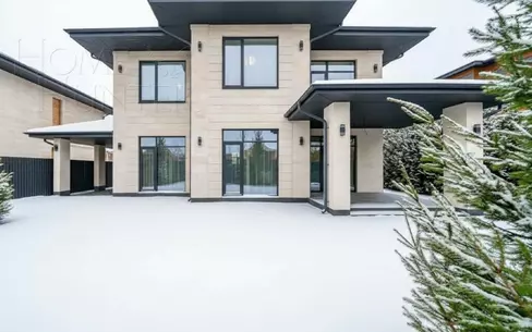 2-этажный коттедж 250 м² без отделки