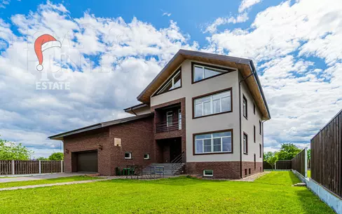 2-этажный коттедж 1 080 м² с отделкой