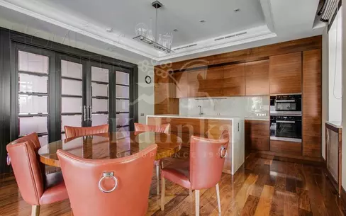 2-этажный коттедж 620 м² с отделкой