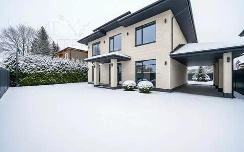 2-этажный коттедж 250 м² без отделки