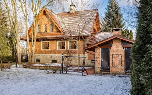 2-этажный коттедж 490 м² с отделкой