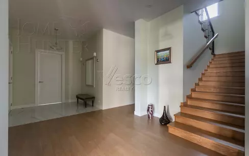 2-этажный коттедж 480 м² с отделкой