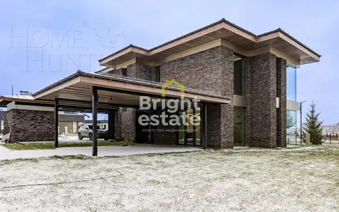 2-этажный коттедж 389 м² с отделкой