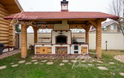 2-этажный коттедж 300 м² с отделкой