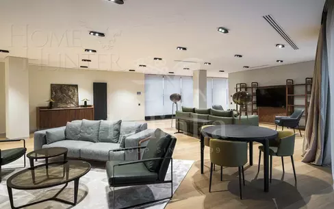 3-этажный коттедж 2 600 м² с отделкой